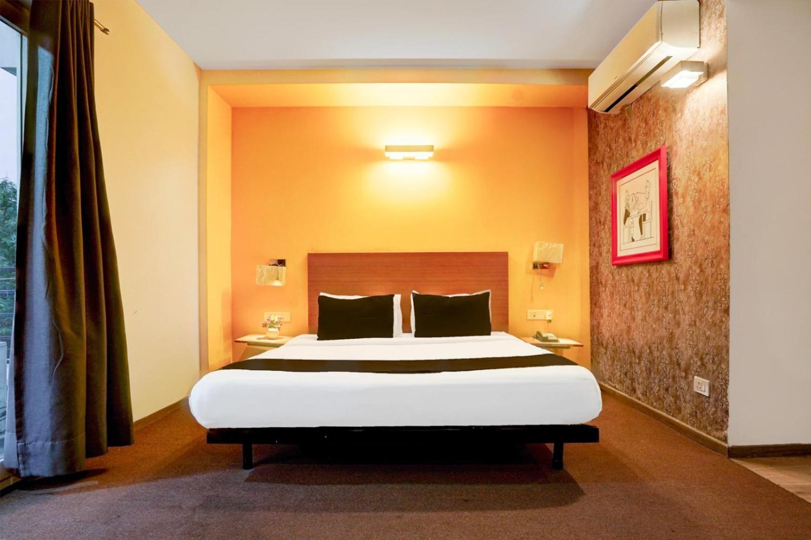 Hotel Grand Ivy A Family Near Igi Airport Delhi