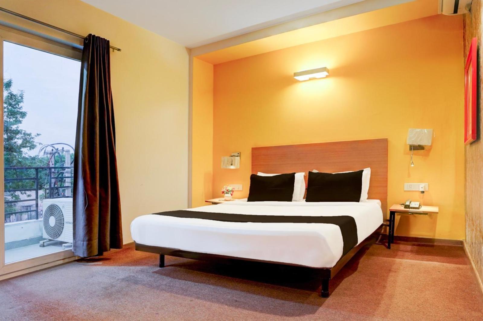 Grand Ivy A Family Near Igi Airport Delhi Hotel 4*